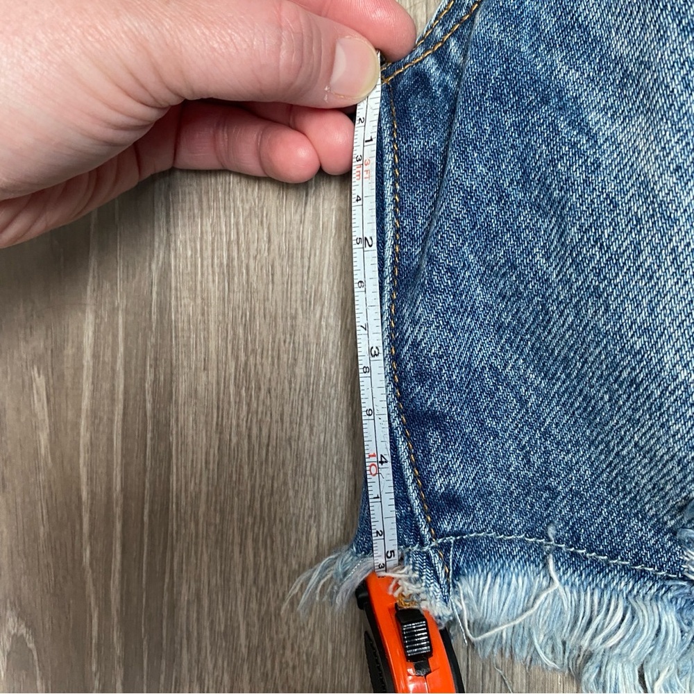 Judy Blue High Rise Distressed Blue Jeans - Picture 6 of 6